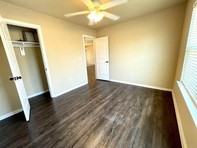 Building Photo - 4905 Rock Creek Rd