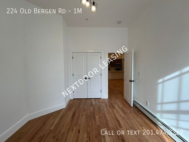 Building Photo - 224 Old Bergen Rd