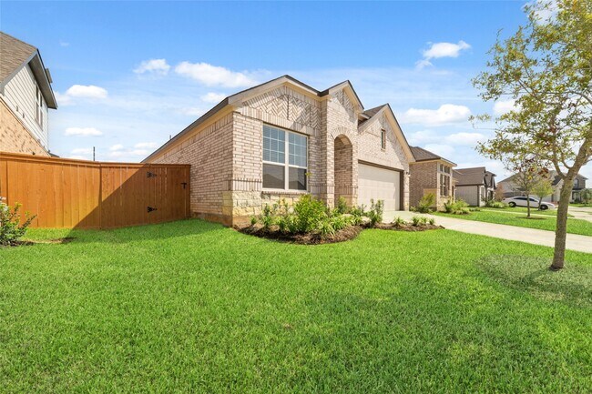 Building Photo - 27506 Beachside Arbor Dr