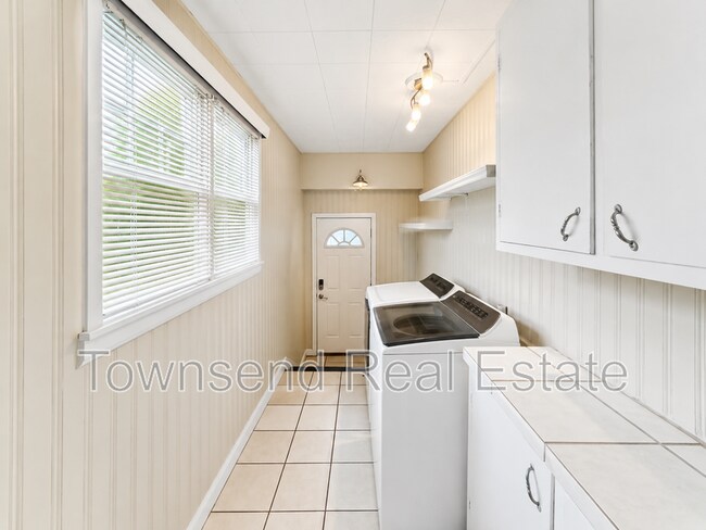 Building Photo - 2534 McNeill Cir