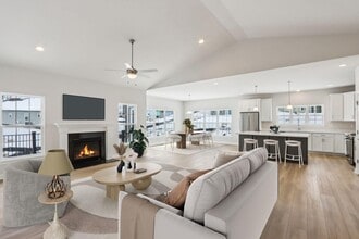 Building Photo - 1785 La Salle St