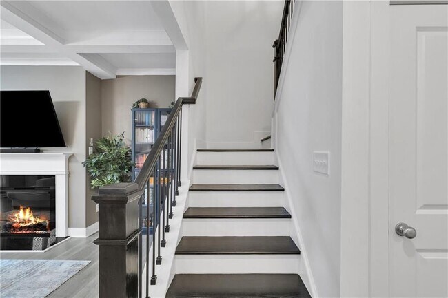 Building Photo - 7689 Baron Rd