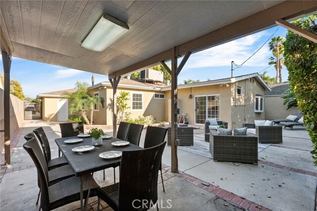 Building Photo - 6313 Bluebell Ave