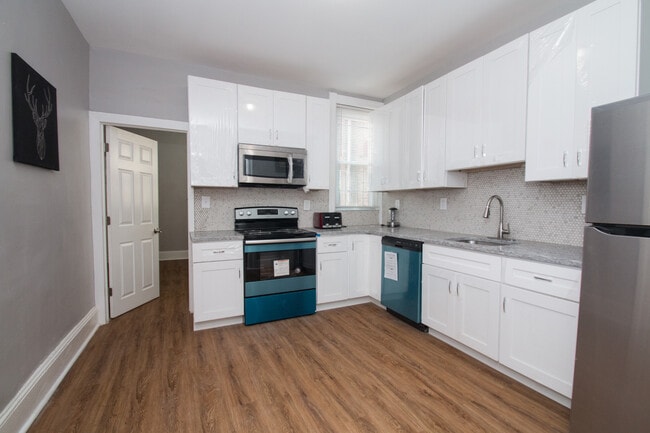 Building Photo - 3843 N Bouvier St