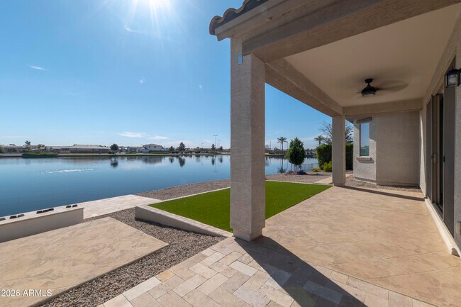 Building Photo - 41055 W Agave Rd