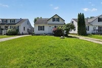 Building Photo - 13776 Shady Oak Blvd