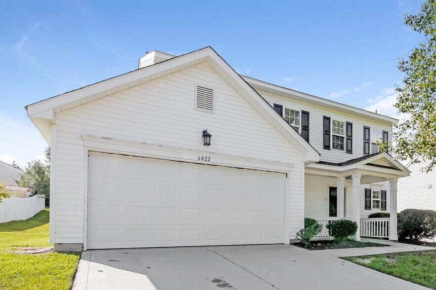 Building Photo - 6822 Chieftain Dr