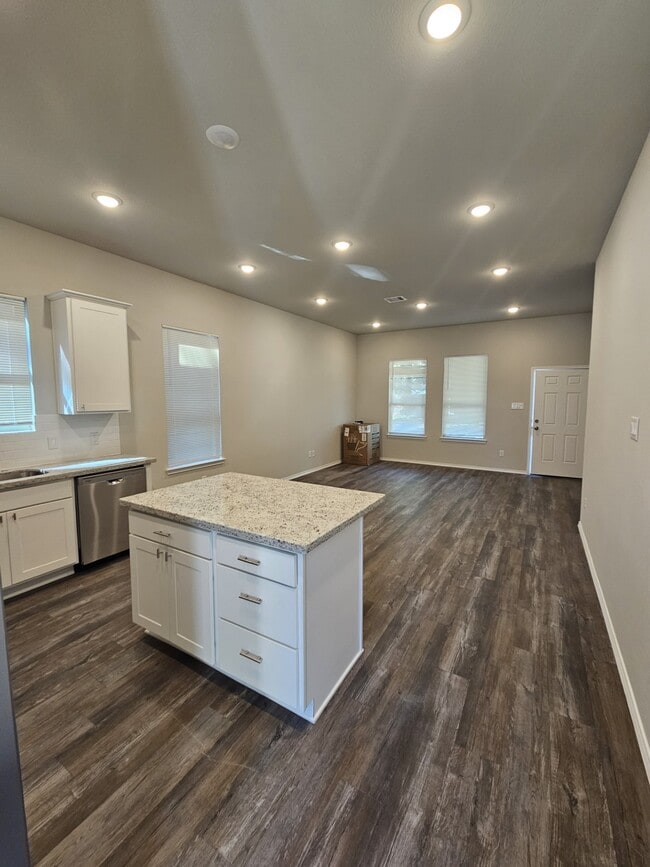 Building Photo - 9792 Black Gum