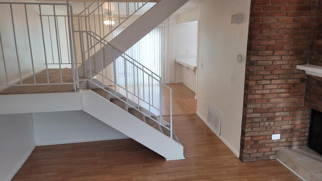 Building Photo - 863 Del Mar Downs Rd
