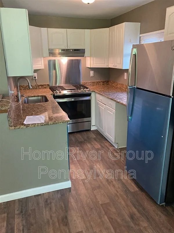 Building Photo - 221 Caruso Dr