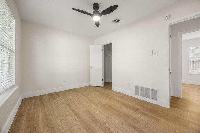 Building Photo - 1008 Wilks Ave