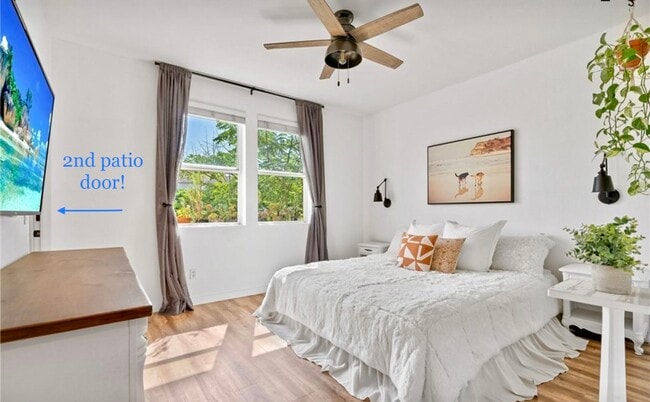 Extra balcony door in the bedroom! - 31407 Taylor Ln