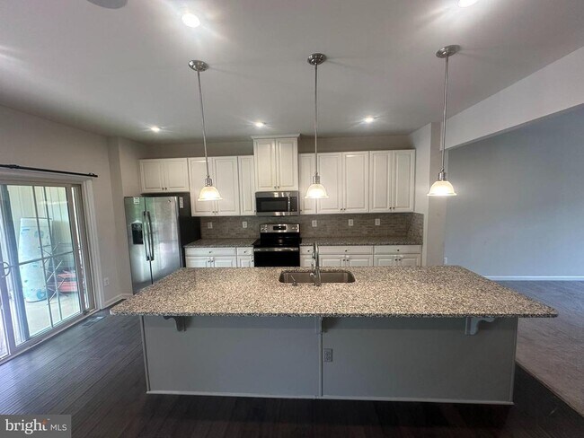 Building Photo - 10402 Steeplechase Run Ln