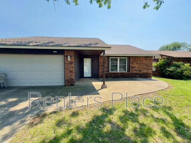 Primary Photo - 3113 S 216th E Ave