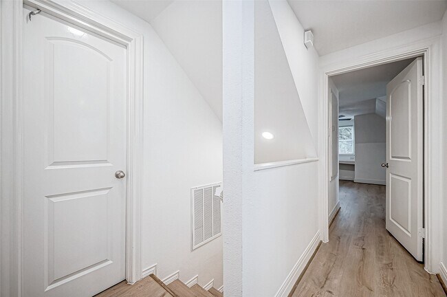 Building Photo - 1739 Nocturne Ln