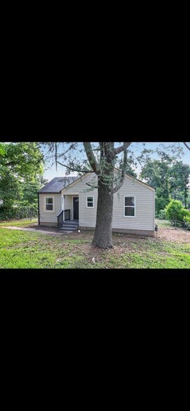 Building Photo - 2922 Whistler Ln