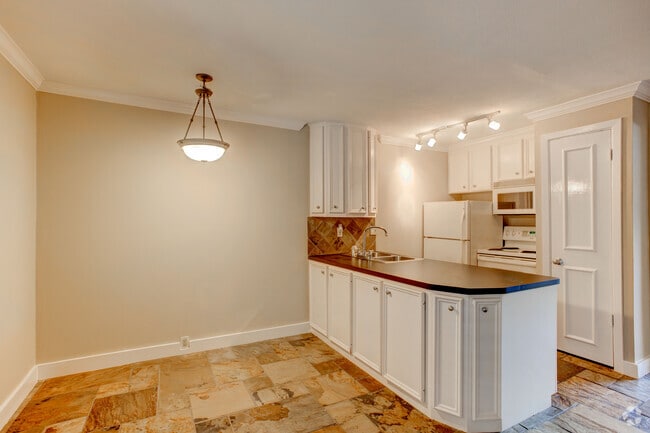 Kitchen - 2322 Richton