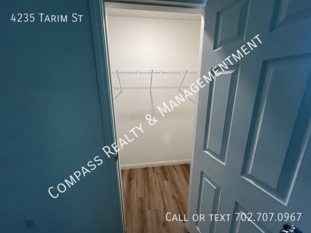 Building Photo - 4235 Tarim St