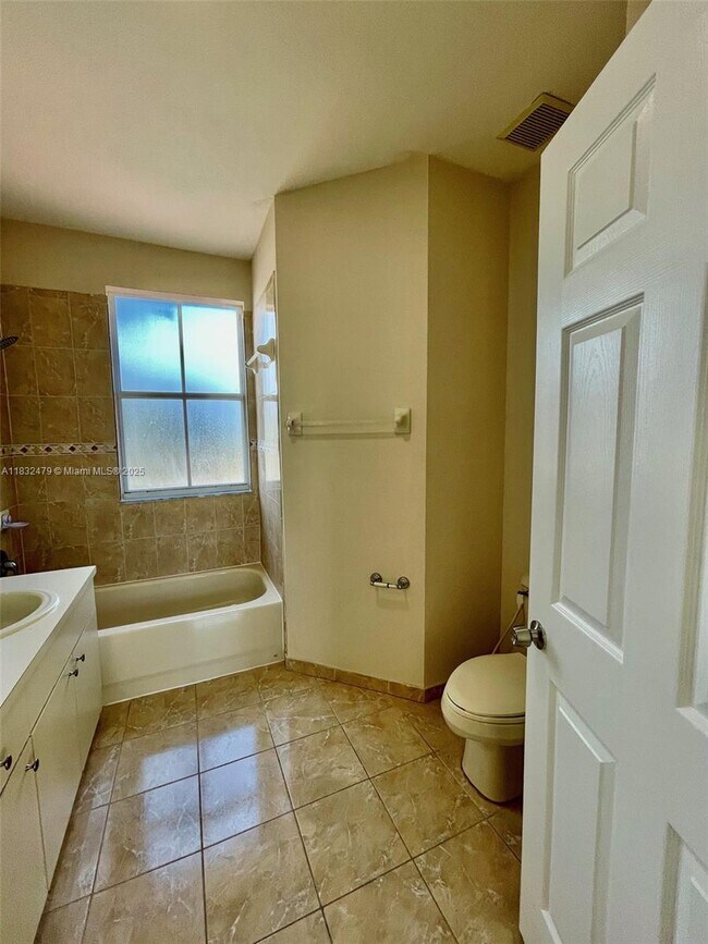Building Photo - 13850 SW 274th Terrace