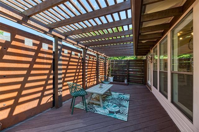 Building Photo - 803 Brookhurst Dr