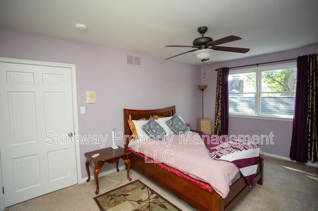Building Photo - 901 Kresson Rd