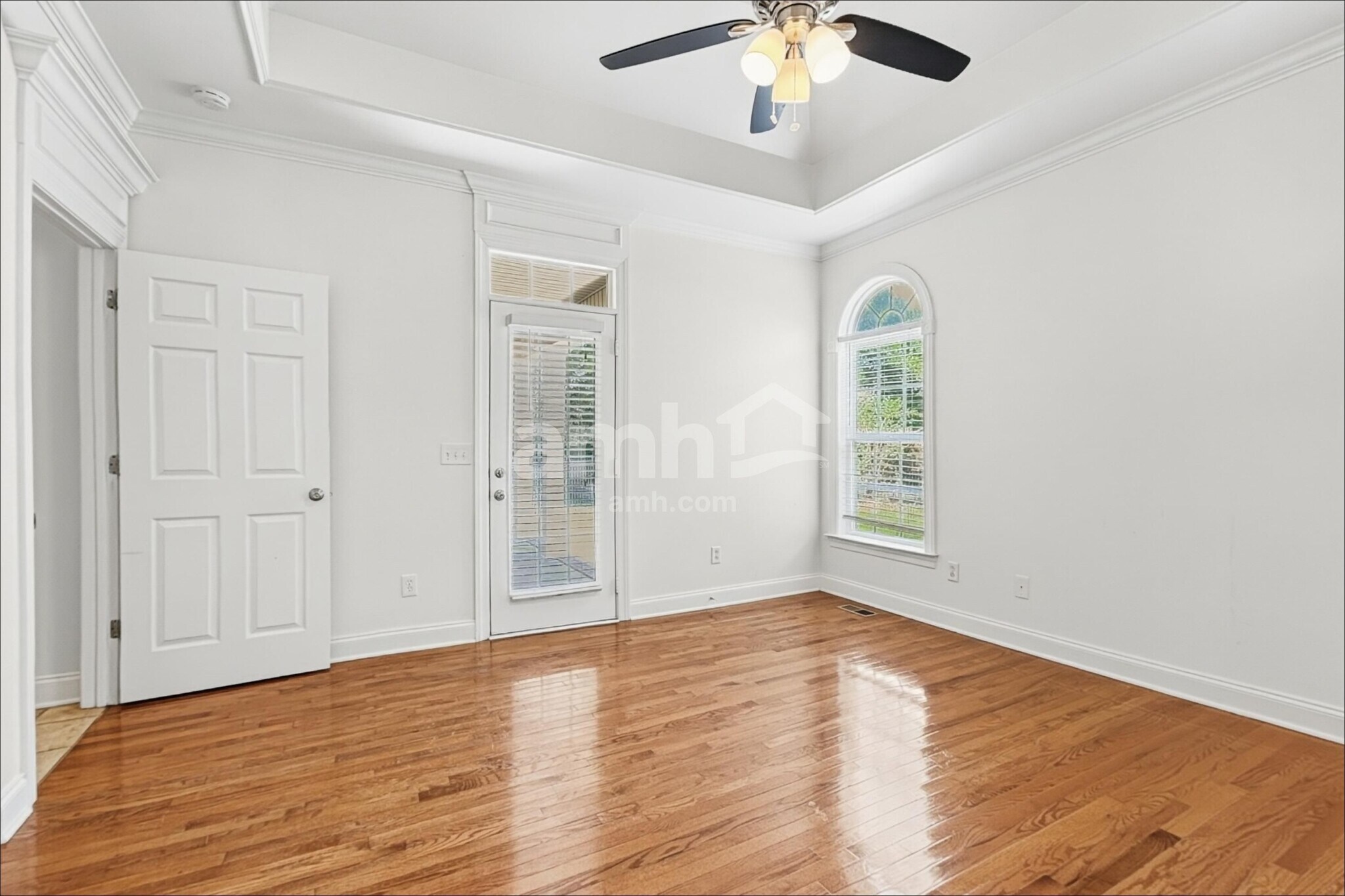 Building Photo - 3024 Silver Springs Ct