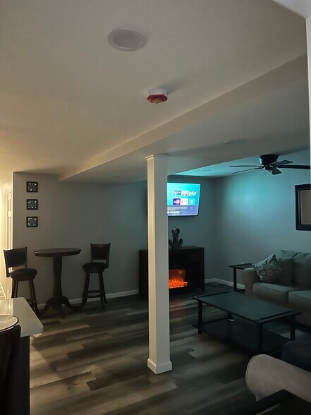 Building Photo - 8139 Old Philadelphia Rd