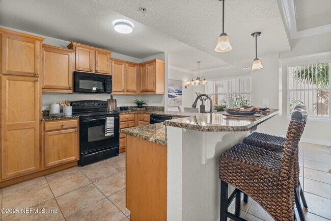 Building Photo - 108 Laguna Villa Blvd