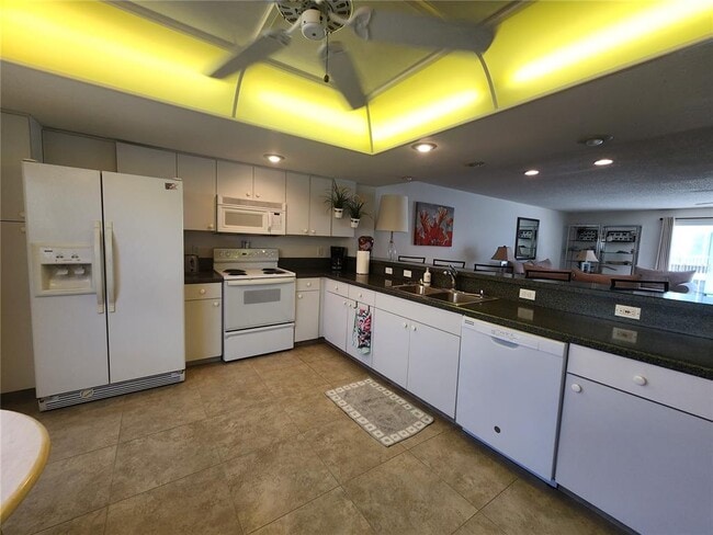 Building Photo - 1101 Pinellas Bayway S