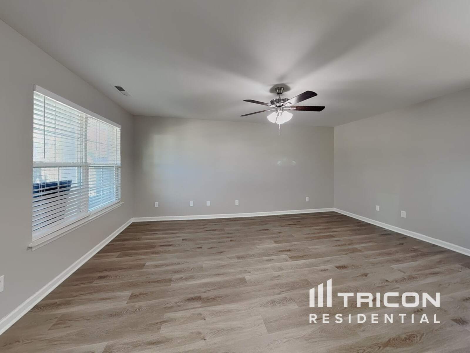 Building Photo - 3112 Stephen Oaks Way