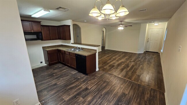 Building Photo - 24053 Wilde Dr