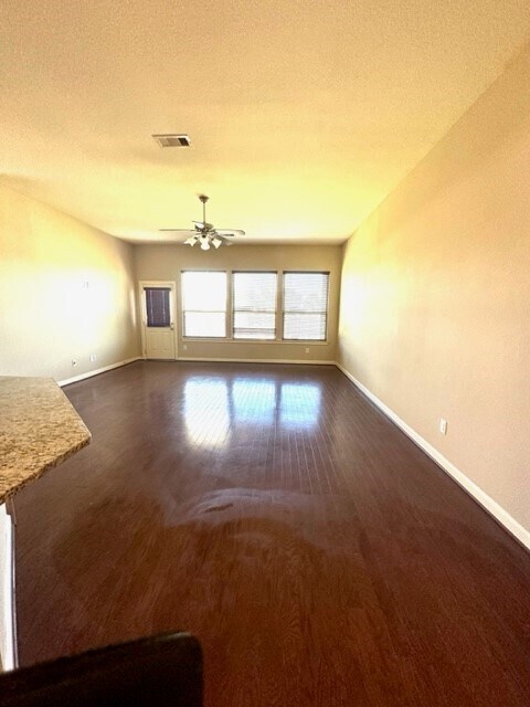 Building Photo - 7826 Gable Bridge Ln