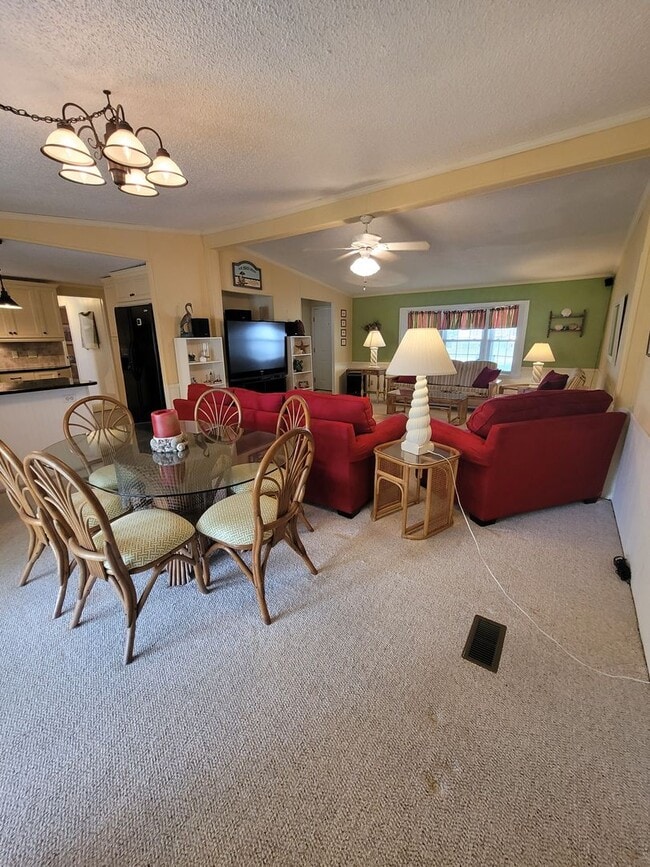 Building Photo - 5 Bedroom Beach House