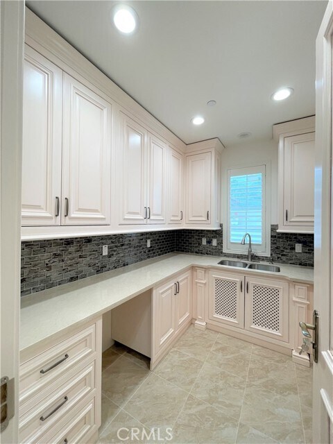 Building Photo - 10 Sweetbay Rd