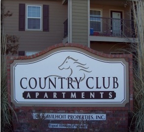 Primary Photo - Country Club Apartments