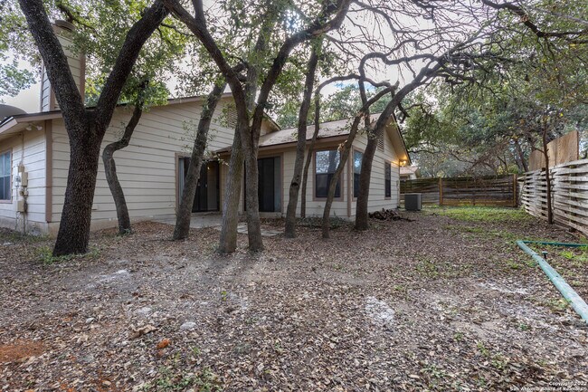 Building Photo - 7751 Autumn Park
