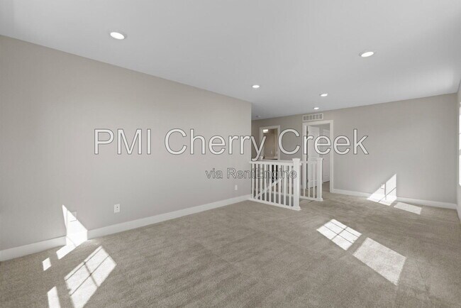Building Photo - 21294 E Stanford Dr