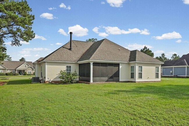 Building Photo - 128 Thistledown Dr