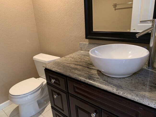 Building Photo - 3932 Harlequin Terrace