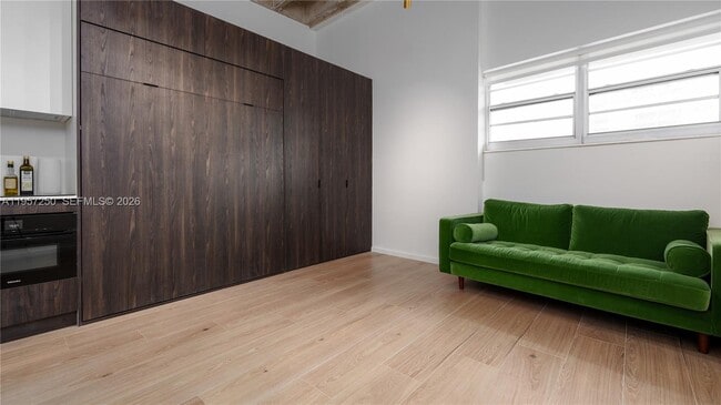 Building Photo - 5255 Collins Ave