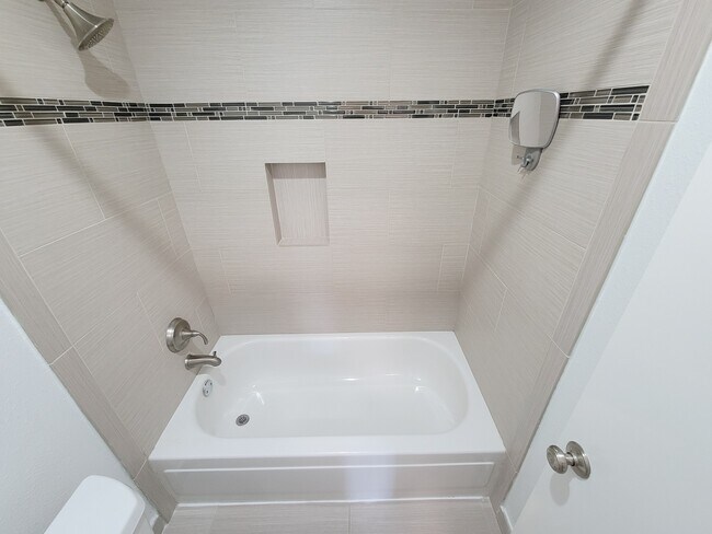 Building Photo - 755 Bering Dr