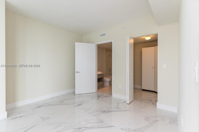 Building Photo - 1300 S Miami Ave