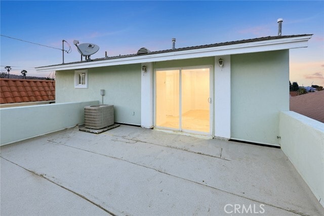 Building Photo - 554 Bonita St