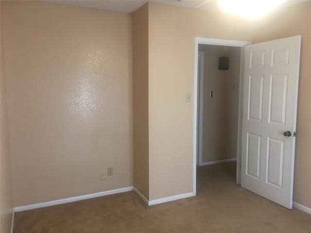Building Photo - 1342 Summoner Ln