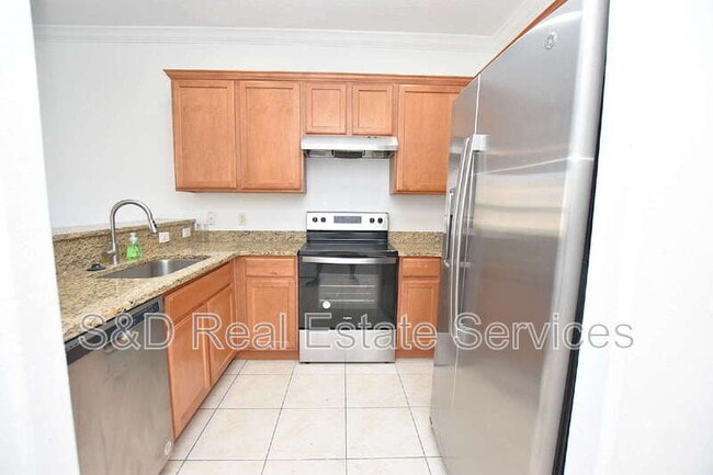 Building Photo - 6352 Sedgeford Dr