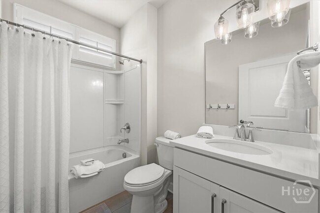 Building Photo - 1021 Leeward Run Trl