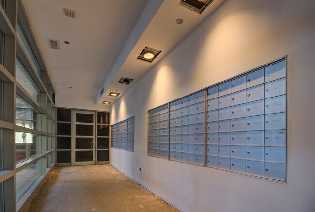 Building Photo - 474 N Lake Shore Dr