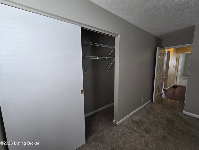 Building Photo - 2831 Goose Creek Rd