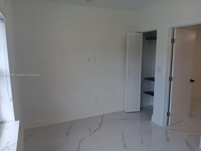 Building Photo - 91865 Overseas Hwy