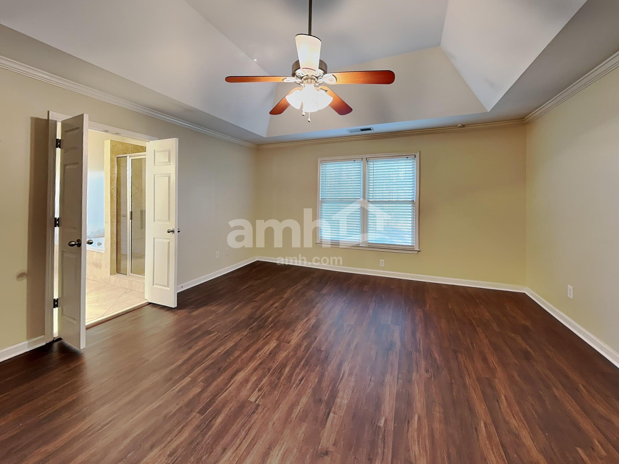 Building Photo - 2235 Saluda Ln NW